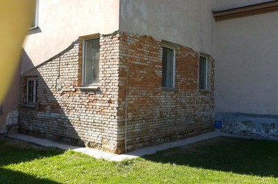 Chemická injektáž zdiva - Škola Stružnice